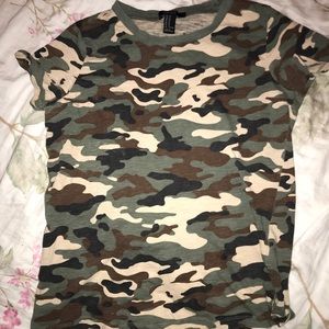 Camo yeezy inspired T-Shit🤘🏼🖤